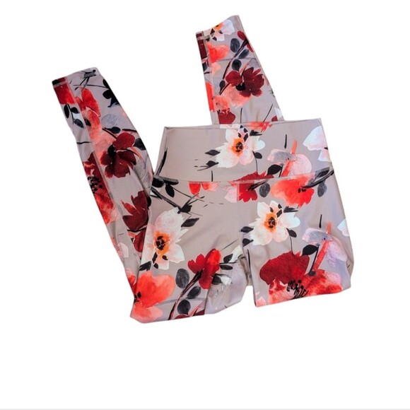 Fabletics Define Mid-Rise 7/8 Legging Size Small - Picture 4 of 6